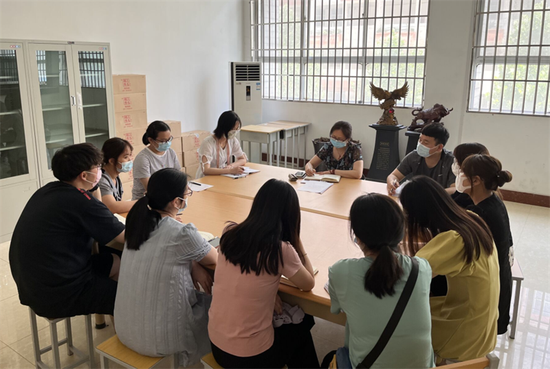学院工会主席魏颖华到工会、康复治疗系党总支第二党支部走访调研